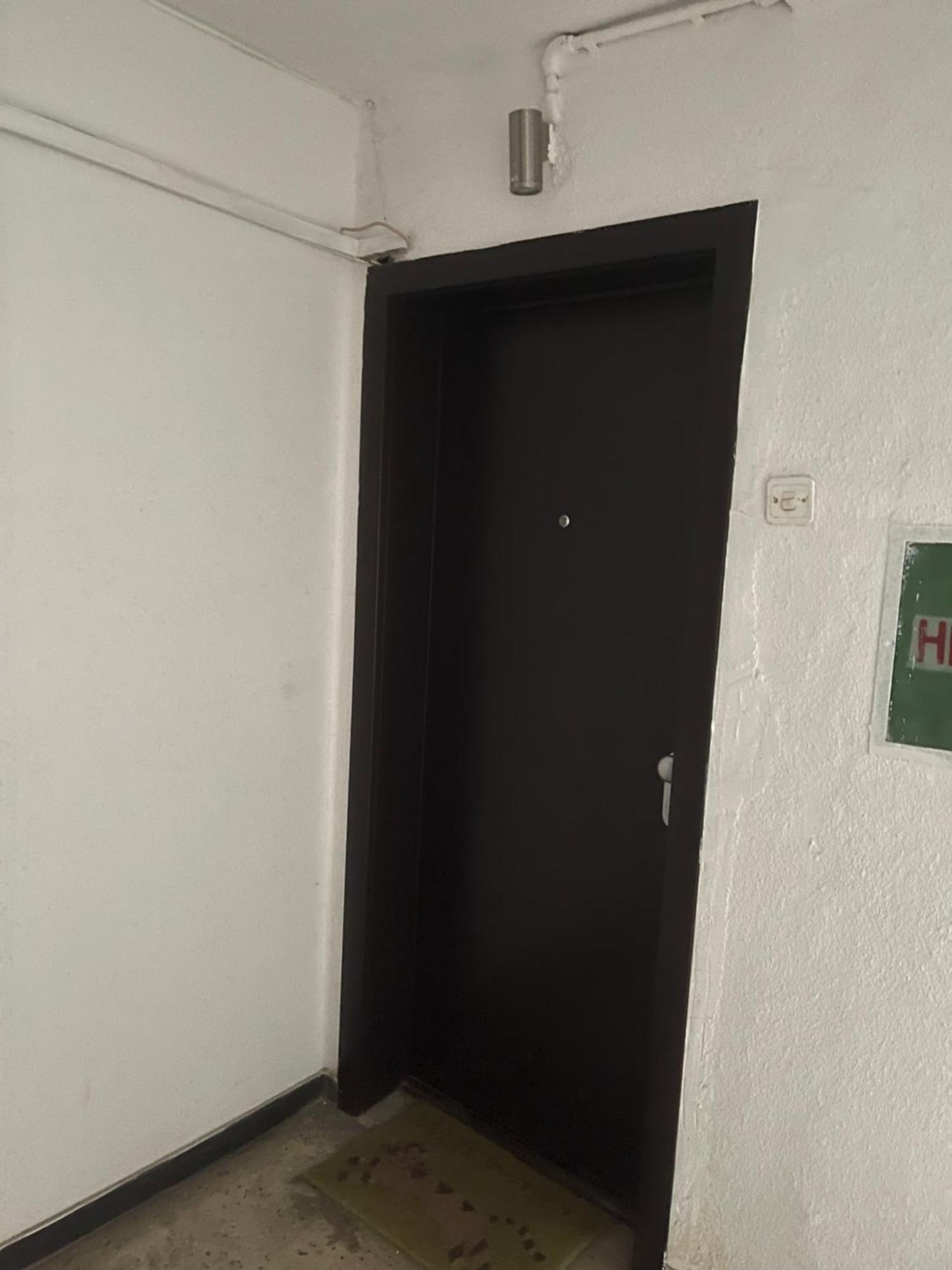 Black Apartament Nr1 Bucharest Exterior photo